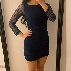 navy blue lace bodycon dress
